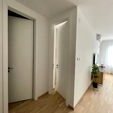Apartment Park